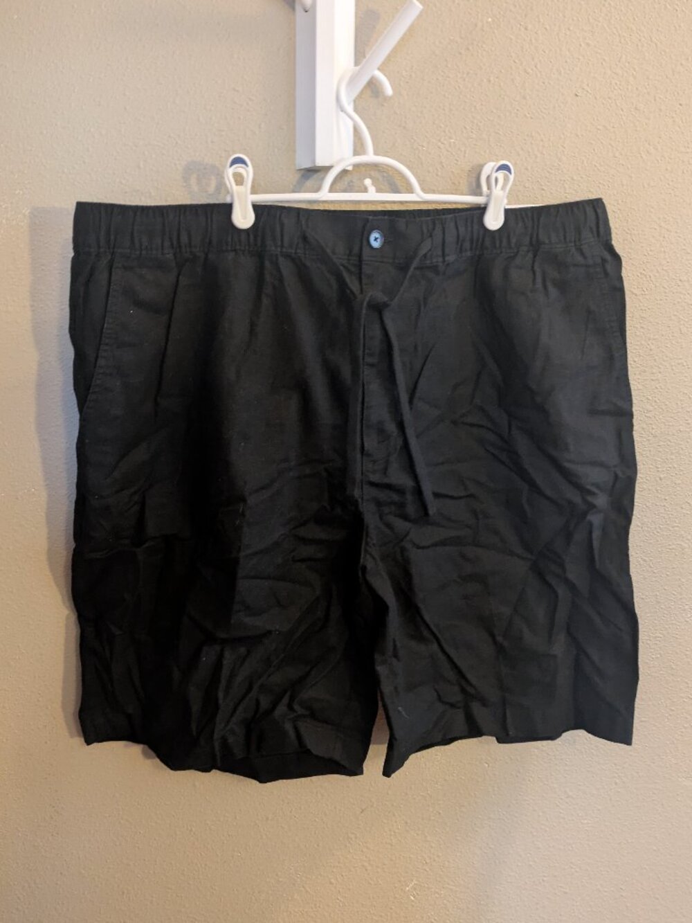 Men's drawstring shorts